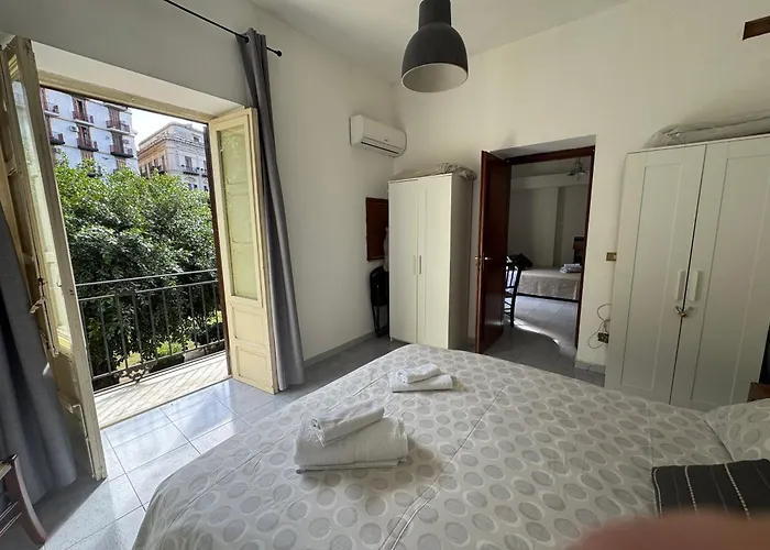 Apartment Co