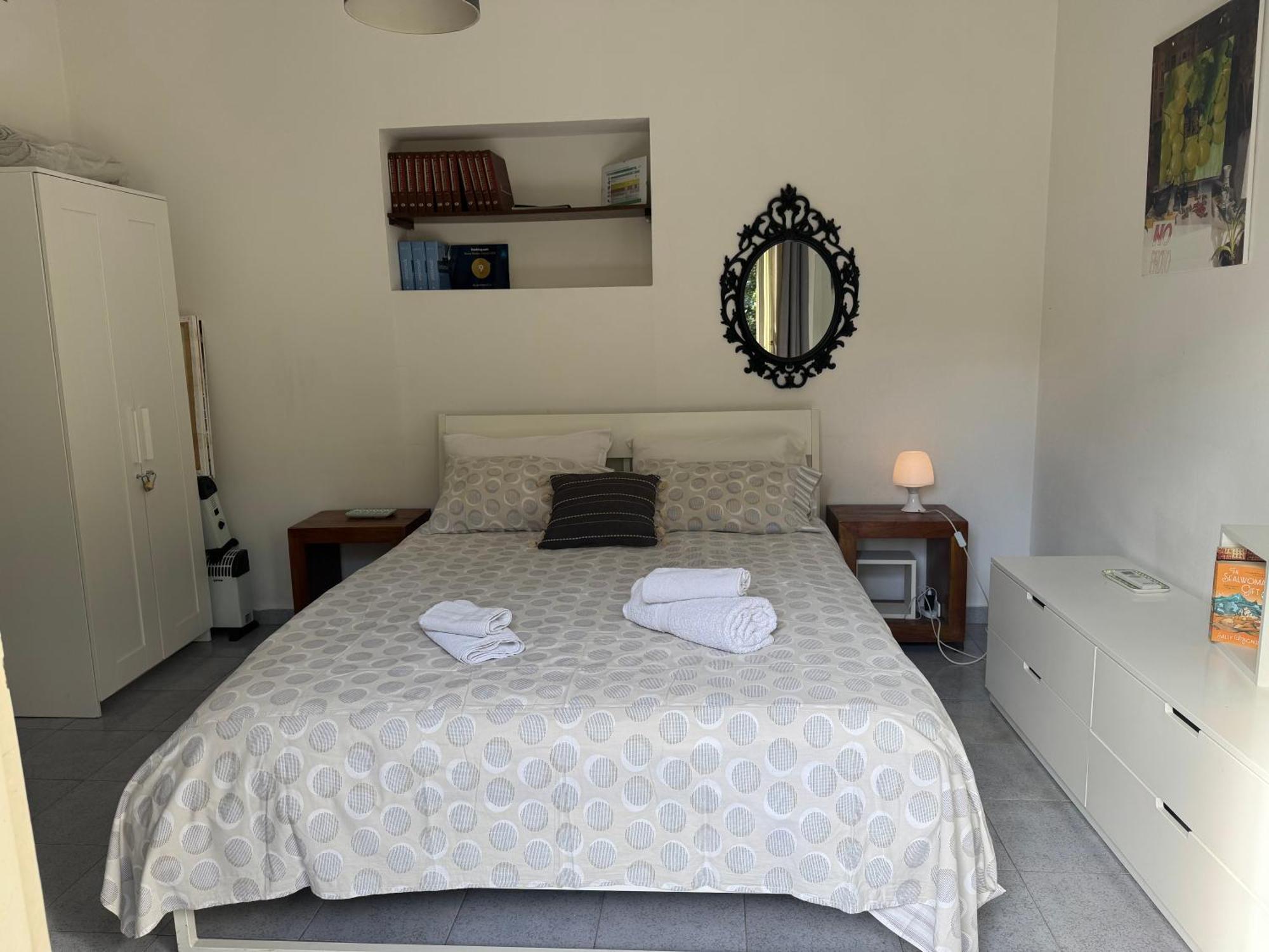Apartment Co